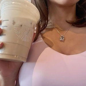 Meet your Posher, Odena